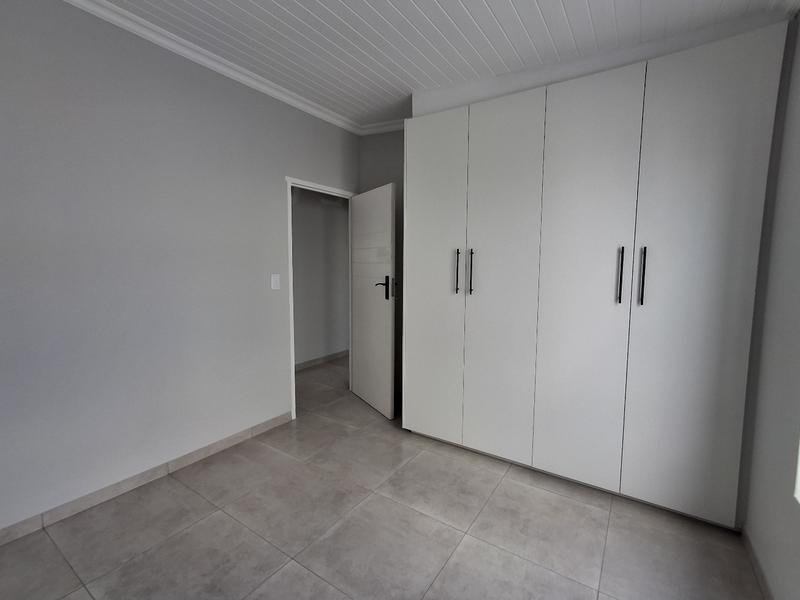 3 Bedroom Property for Sale in Britannia Bay Western Cape